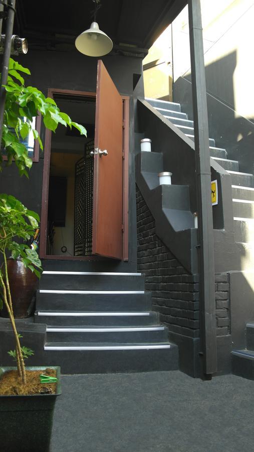 سيول Fnstay Muslim Friendly Guesthouse المظهر الخارجي الصورة